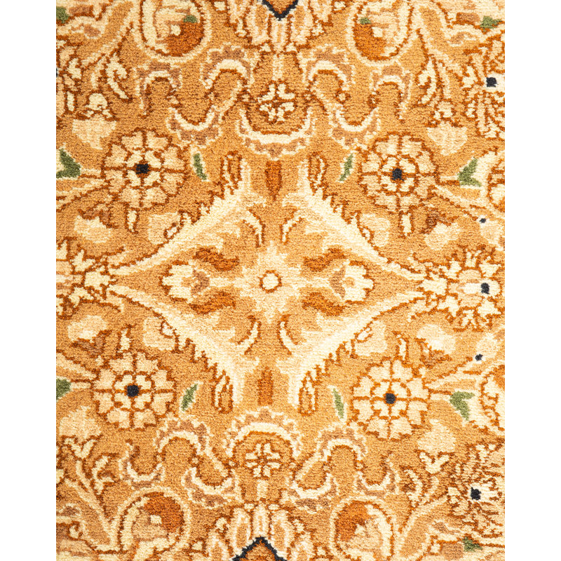 Handmade Yellow and Beige Wool 8' x 10' Rectangular Area Rug