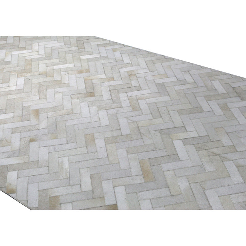 Handmade Cream Cowhide Rectangular 10' x 14' Area Rug