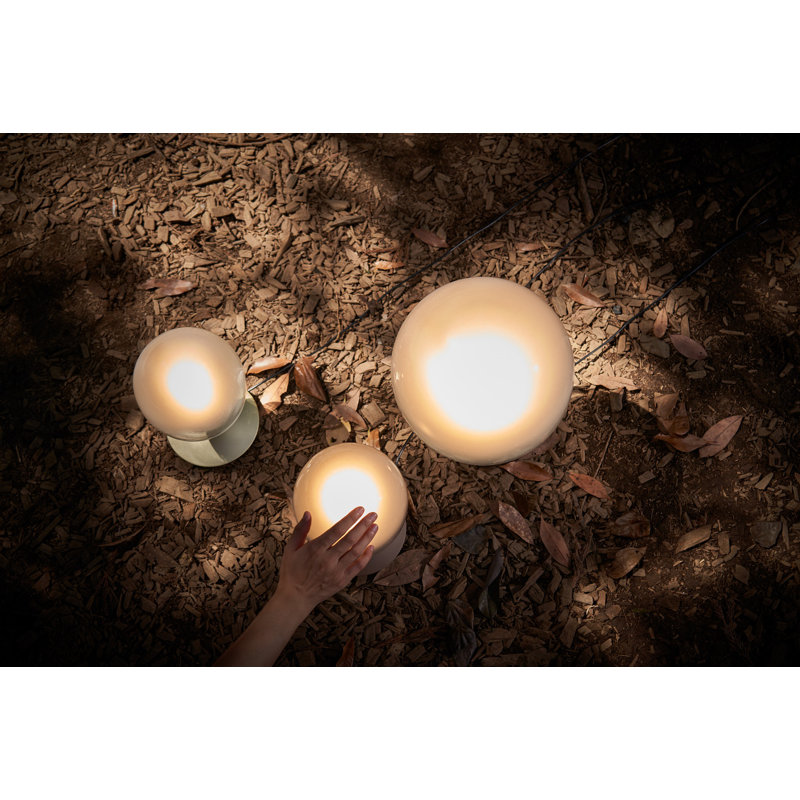 Mist Raindrop Silhouette LED Table Lamp in Pearl Cocoa Black