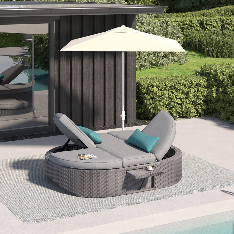 Sandra 75" Gray Aluminum Wicker Outdoor Daybed