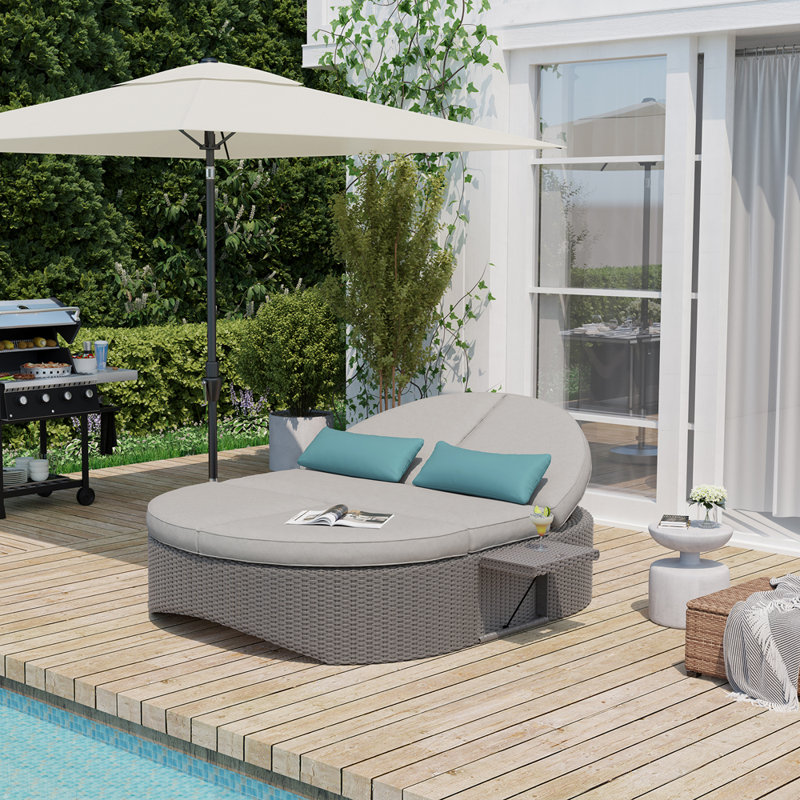 Sandra 75" Gray Aluminum Wicker Outdoor Daybed