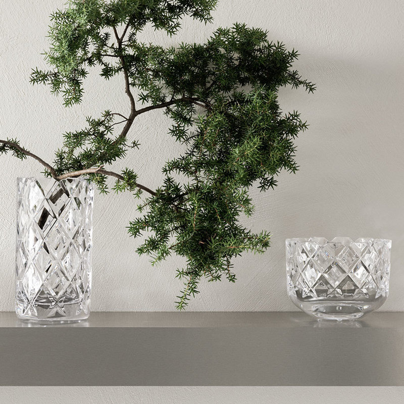 Sofiero Handcrafted Clear Glass Serving Bowl