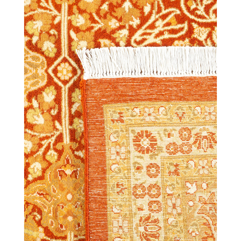Elegant Ivory Oriental Wool Rug Hand-Knotted 8' x 10'