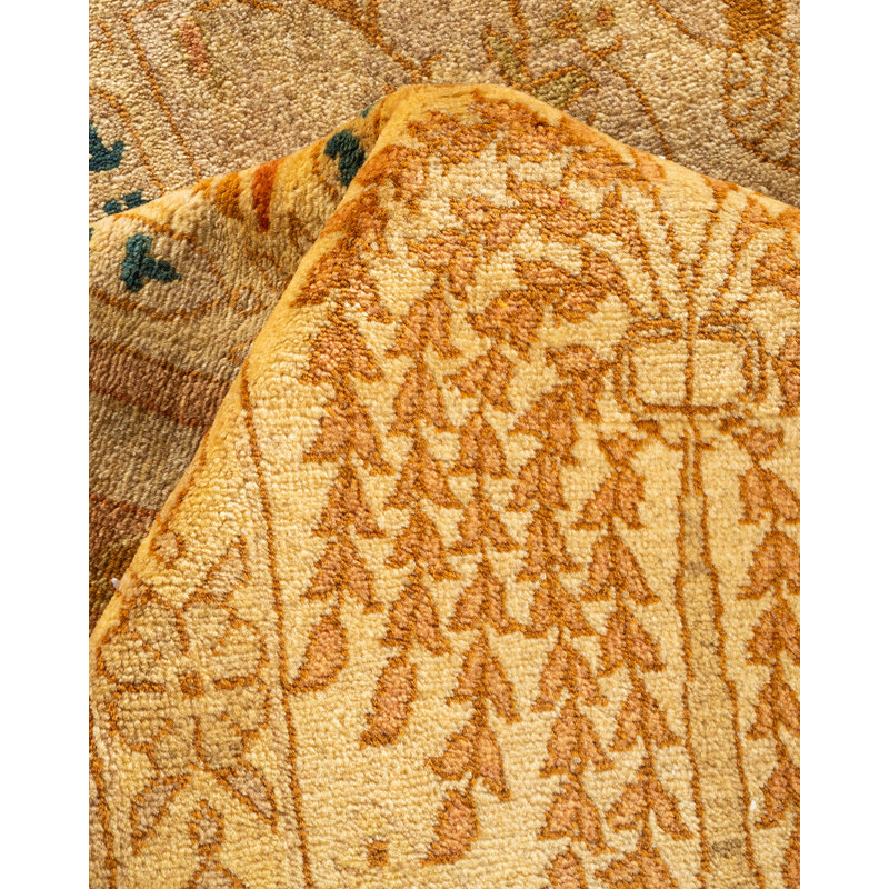 Handmade Traditional Red and Tan Wool 8' x 10' Area Rug
