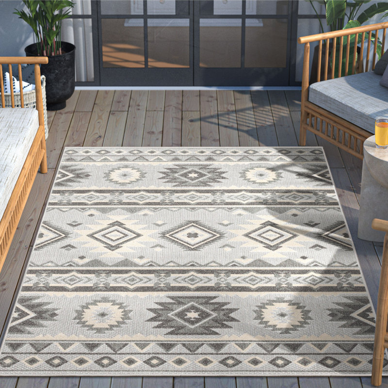 Modern Geometric Gray Flatweave Synthetic Area Rug, 7'10" x 9'10"