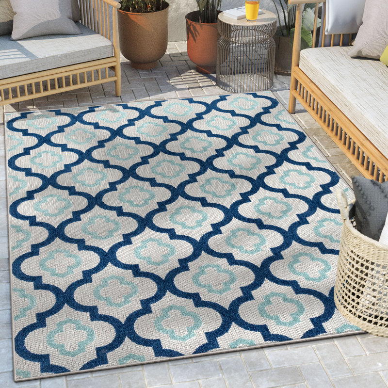 Reversible Geometric Blue Synthetic 3'11" x 5'3" Indoor/Outdoor Rug