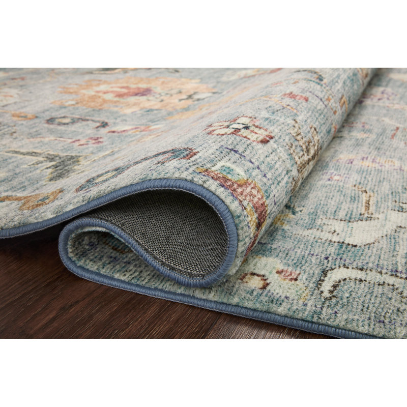 Cloudscape Bliss 4' x 6' Blue Synthetic Easy-Care Area Rug