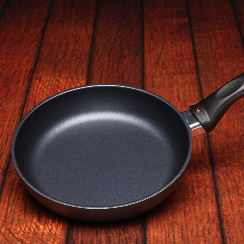 Swiss Diamond 8" Non-Stick Aluminum Fry Pan with Glass Lid