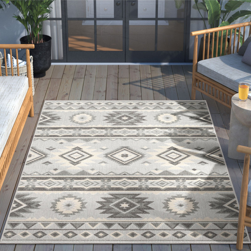 Modern Geometric Gray Flatweave Synthetic Area Rug, 7'10" x 9'10"