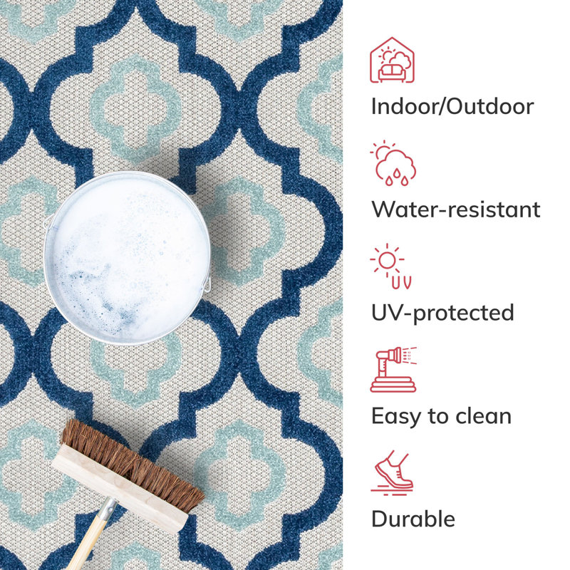 Reversible Geometric Blue Synthetic 3'11" x 5'3" Indoor/Outdoor Rug