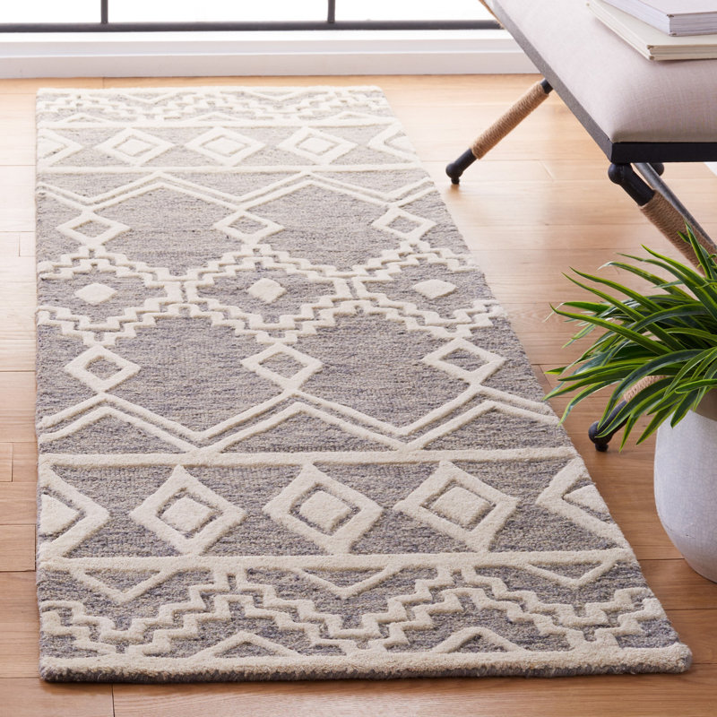 Gray and Ivory Handmade Wool Tufted Runner Rug