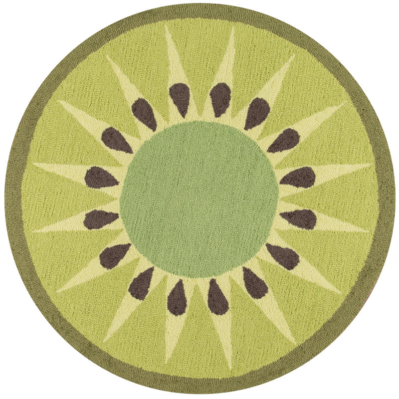 Kiwi Slice 3' Round Hand-Hooked Synthetic Kitchen Mat in Lively Green