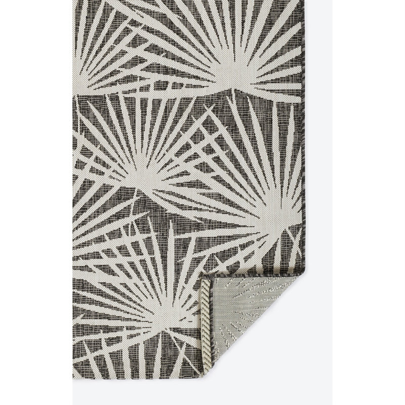 Charcoal Geometric Flat Woven Synthetic Runner Rug 2' x 6'