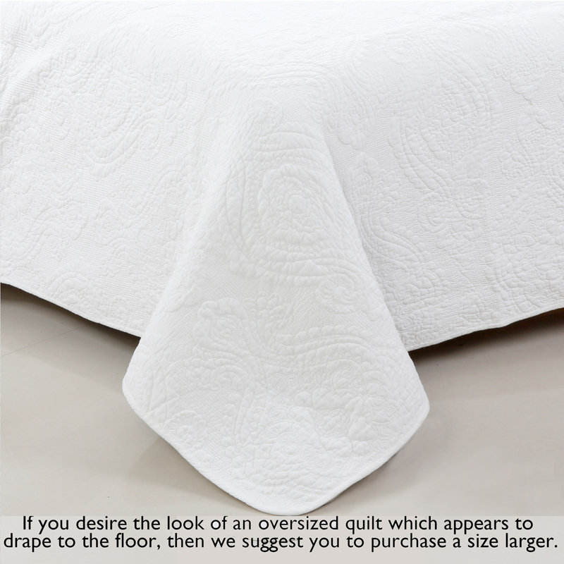 White Microfiber Twin Reversible Daybed Quilt Set
