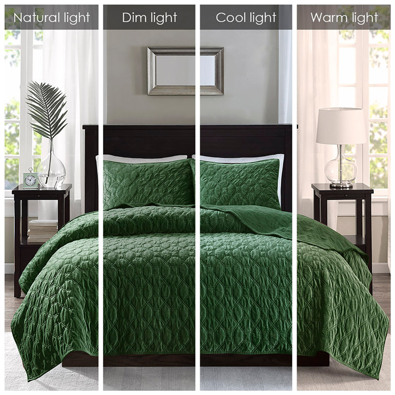 Green Velvet Reversible Full Quilt Set with Shams