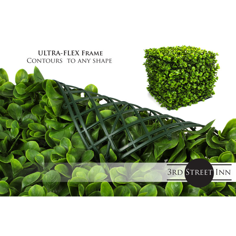 20'' Green Plastic Faux Ivy Topiary Panel