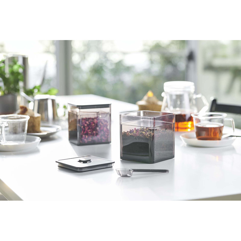 Black Plastic Vacuum-Sealing Food Container with Spoon