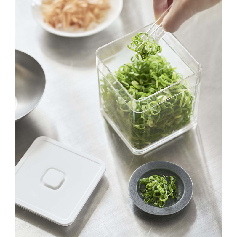 White Plastic Airtight Food Storage Container with Lid