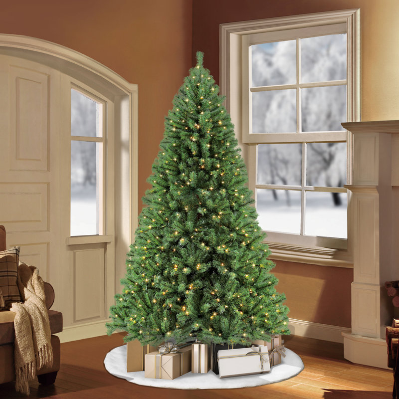7.5' Green Artificial Fir Christmas Tree with Warm Lights