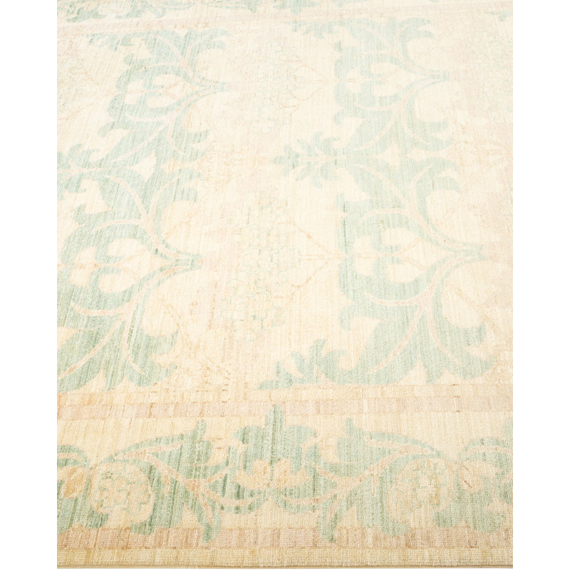 Hand-Knotted Ivory Wool Area Rug with Floral Motif