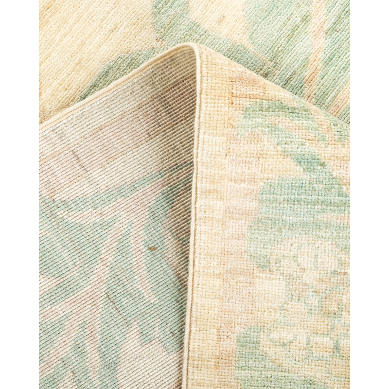 Hand-Knotted Ivory Wool Area Rug with Floral Motif