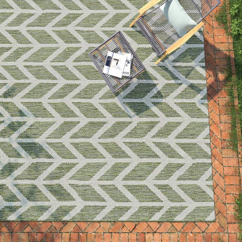 Recife Black Synthetic 4x5 Flat Woven Indoor/Outdoor Rug
