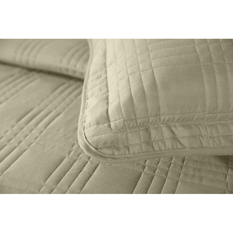 Beige Queen Microfiber 3-Piece Bedspread Set