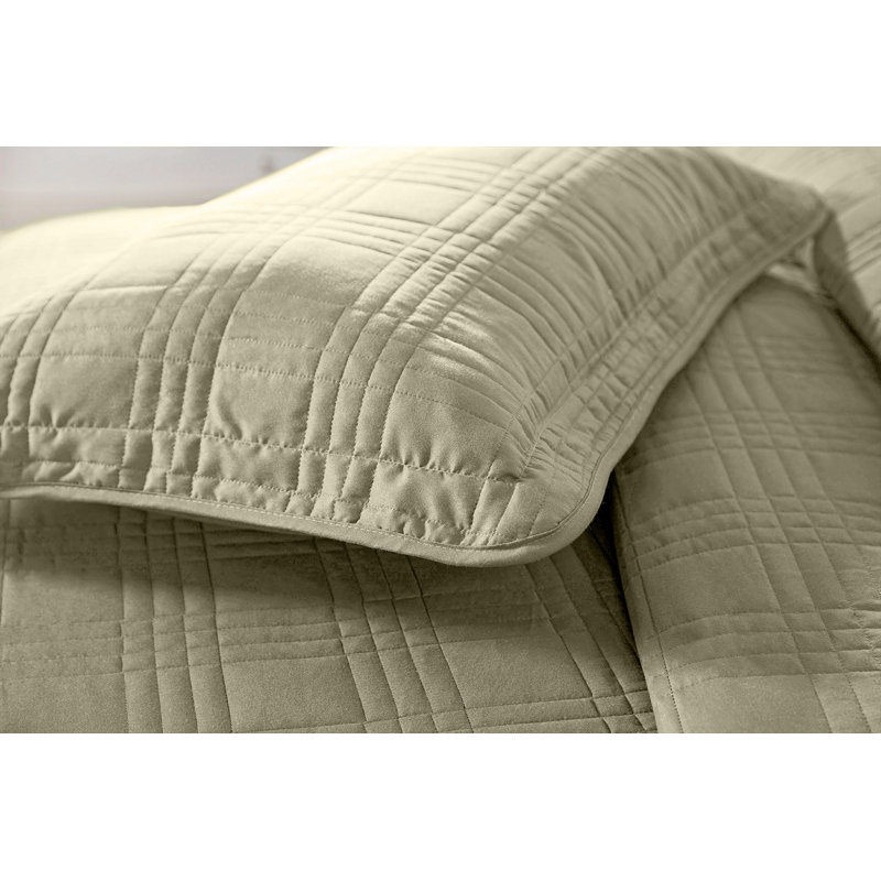 Beige Queen Microfiber 3-Piece Bedspread Set