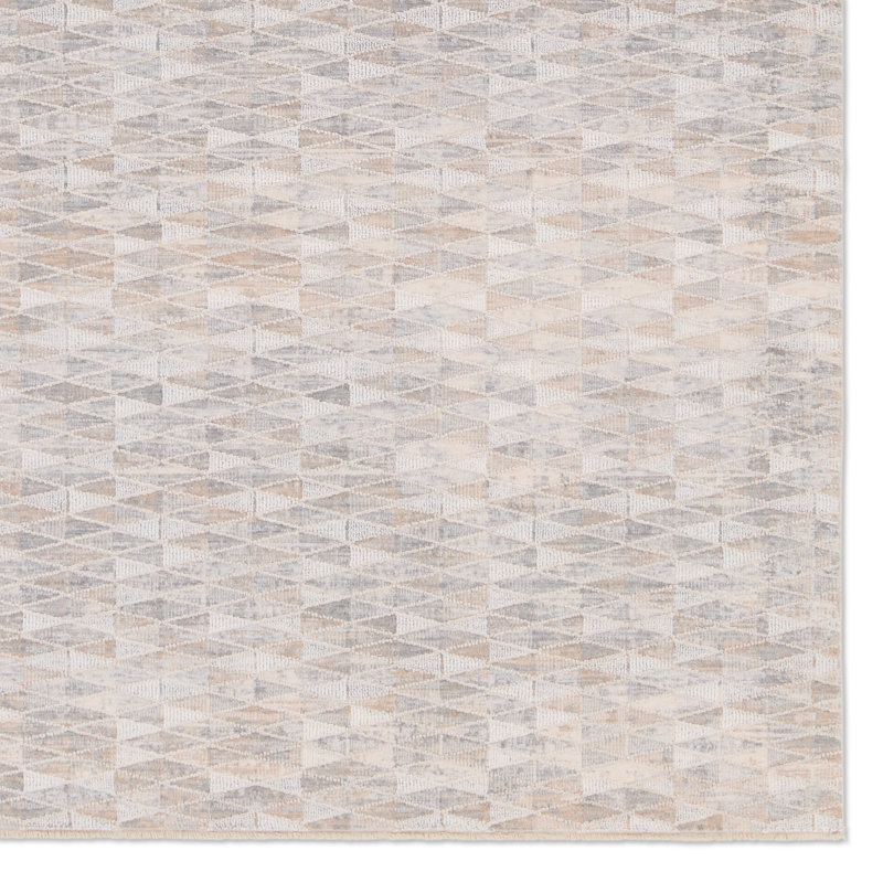 Luray Gray Trellis Rectangular Synthetic 5'x8' Area Rug