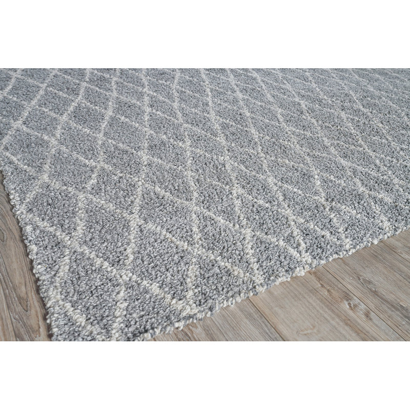 Ivory and Gray Geometric Flatweave Synthetic Rug, 4' x 6'