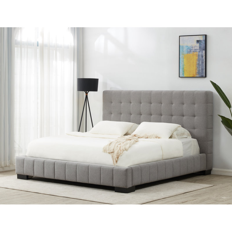 Gray King Linen Tufted Upholstered Platform Bed