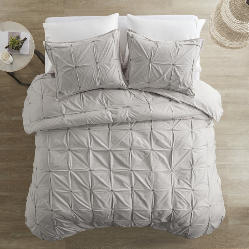 Navy Cotton Pintuck Full/Queen Duvet Cover Set with Shams