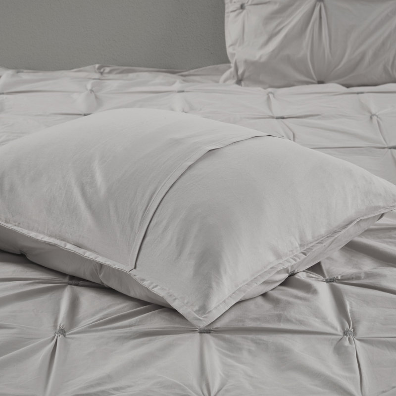Navy Cotton Pintuck Full/Queen Duvet Cover Set with Shams