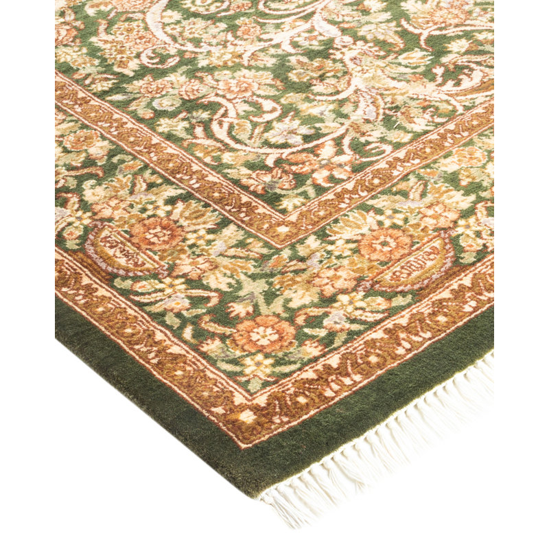 Hand-Knotted Green Wool Traditional Area Rug 4'1" x 6'3"