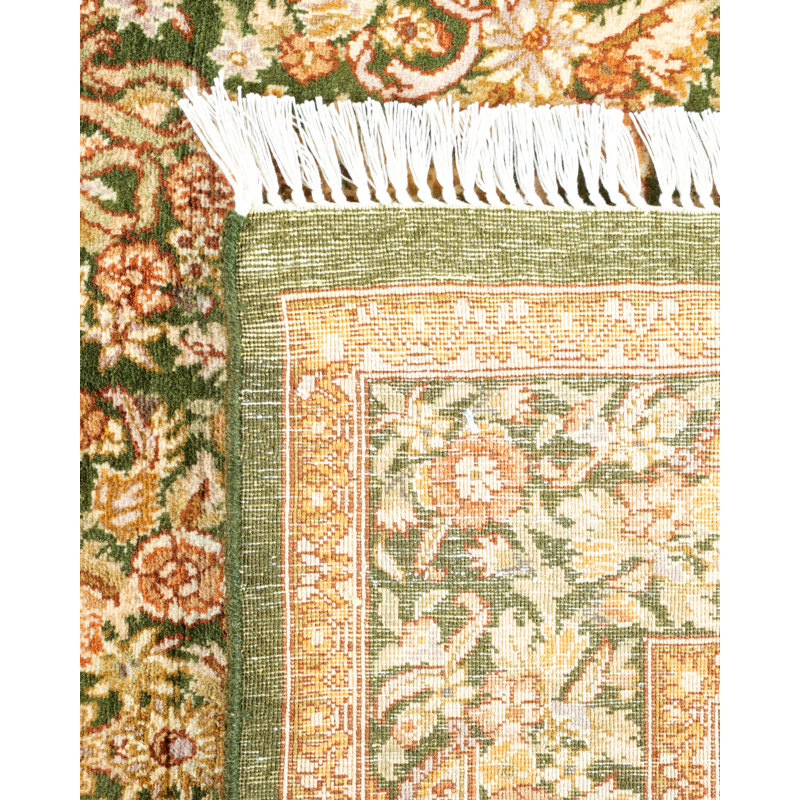 Hand-Knotted Green Wool Traditional Area Rug 4'1" x 6'3"