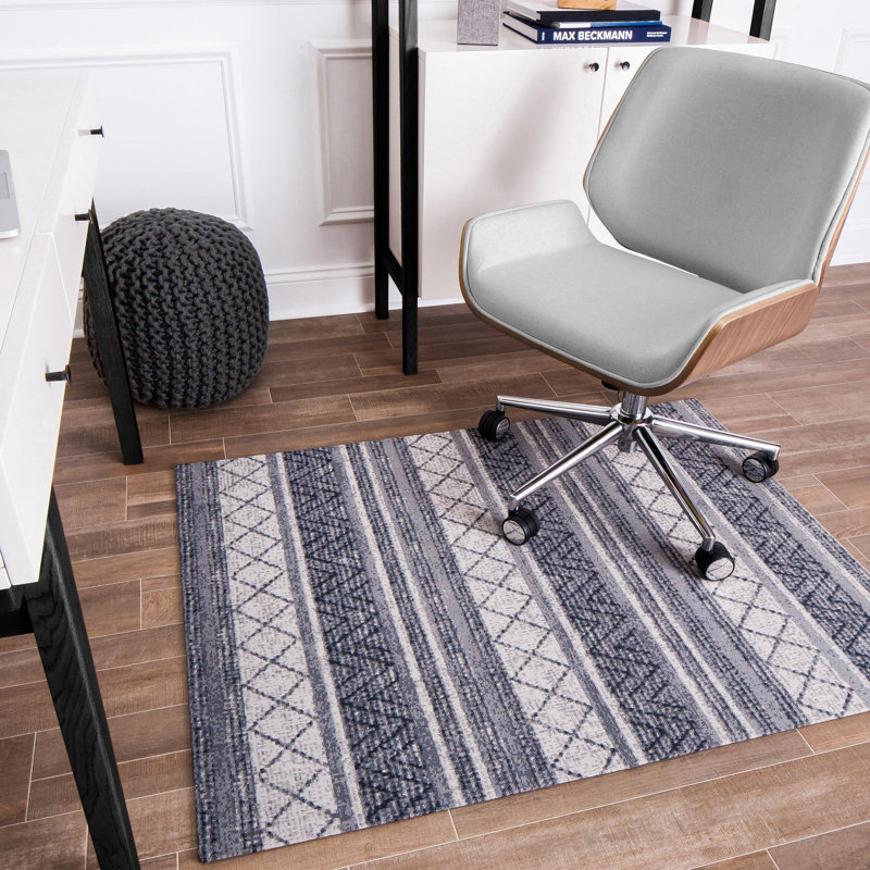 Alesund 40" x 54" Gray and Beige Polyester Chair Mat