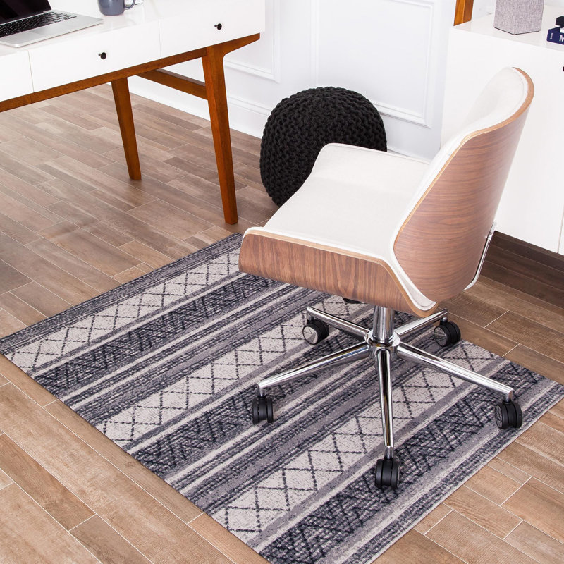 Alesund 40" x 54" Gray and Beige Polyester Chair Mat