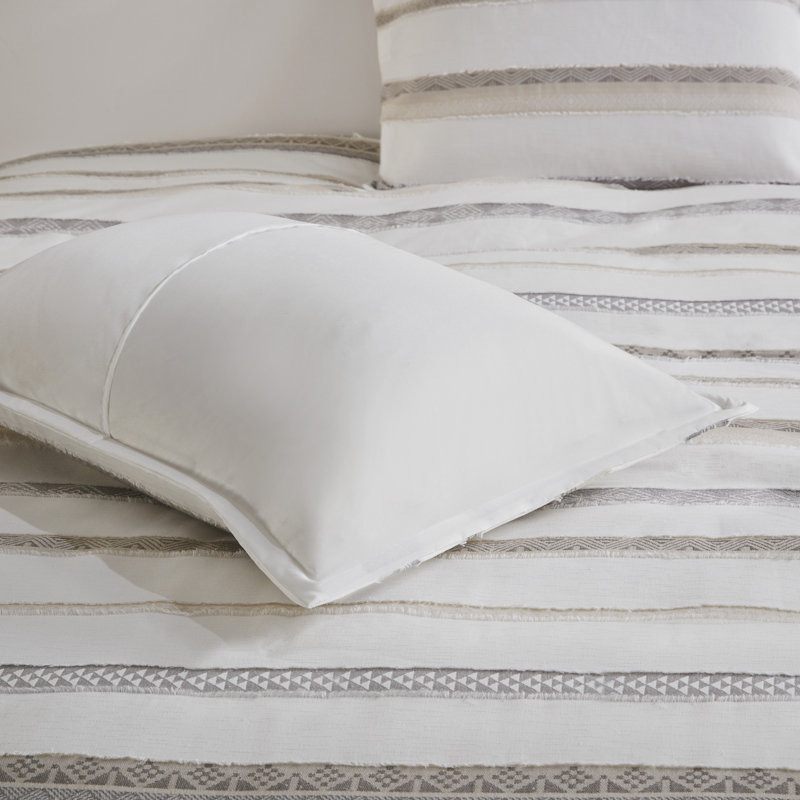 Neutral Clipped Jacquard Stripe Full/Queen Duvet Cover Set