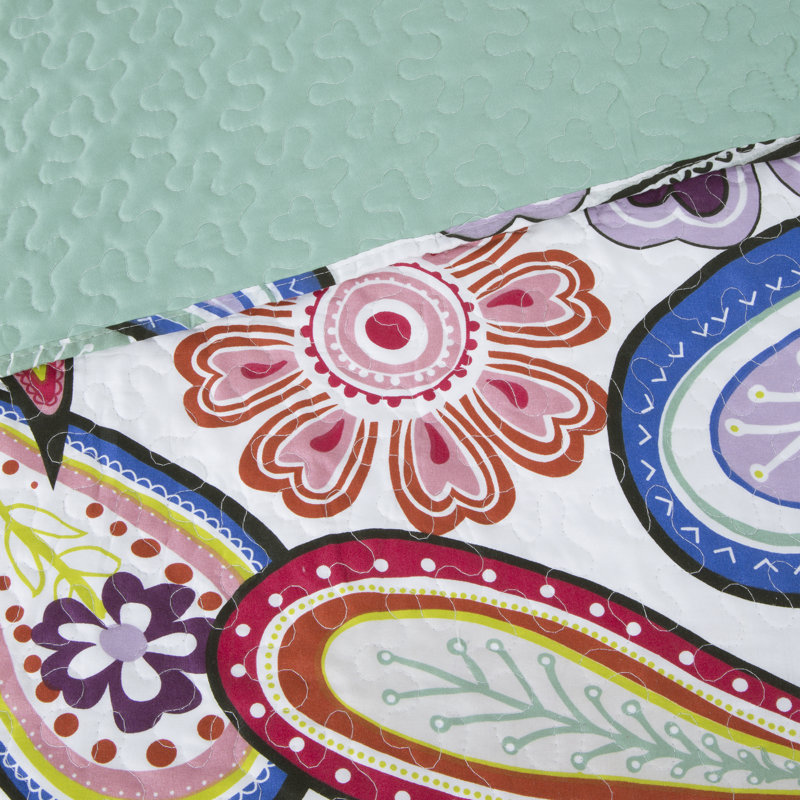 King Size Multicolor Paisley Microfiber Quilt Set