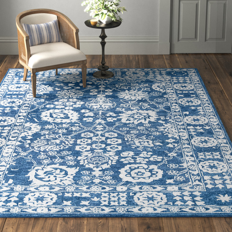 Handmade Blue and White Wool Tufted Area Rug 2' x 3'
