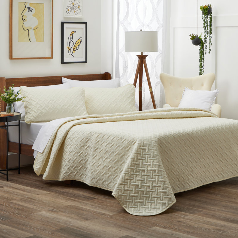 Sage Green Full Bamboo Rayon Quilt Set with Shams