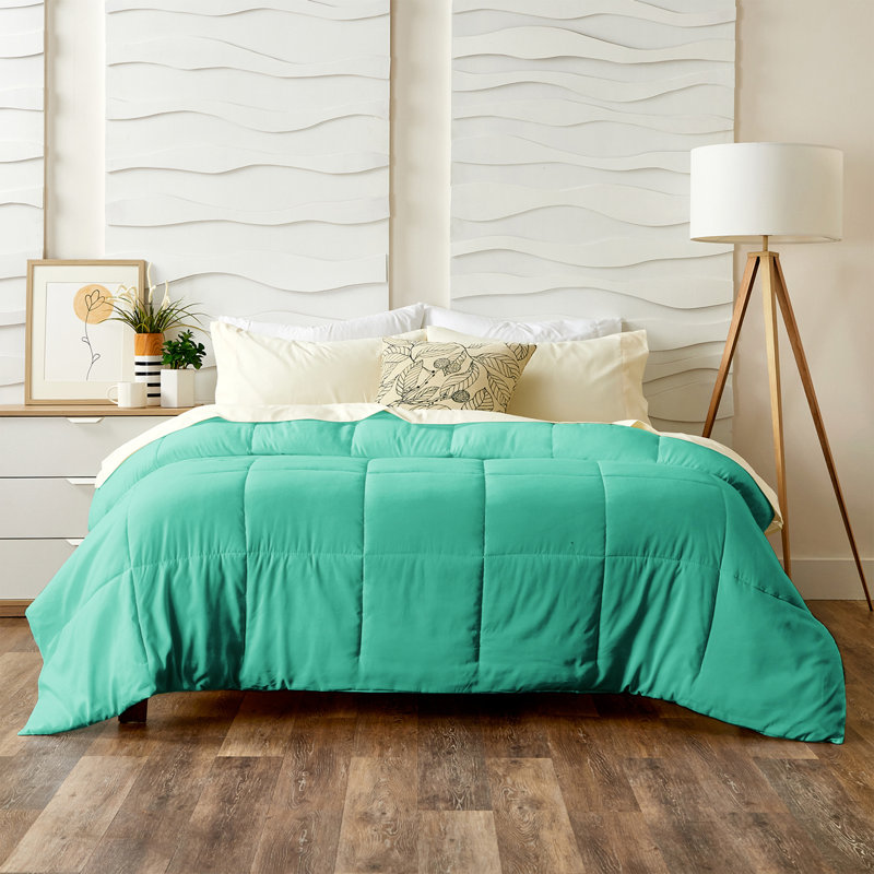 Twin Turquoise Organic Down Alternative Microfiber Comforter