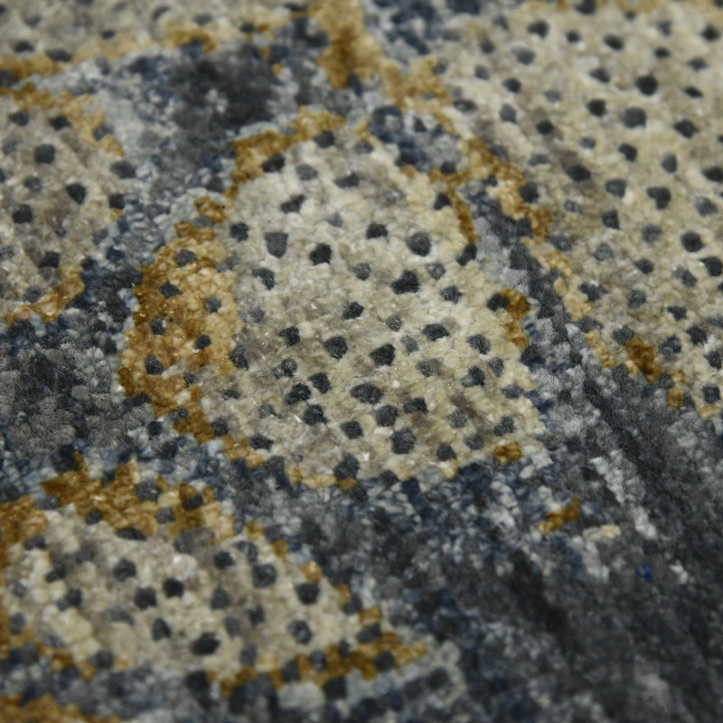 Gray Hand-Knotted Wool and Silk 2' x 3' Area Rug