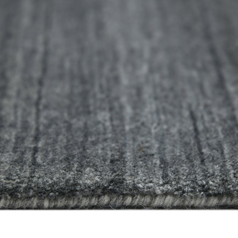 Handmade Gray Stripe Wool Viscose 4' x 6' Area Rug