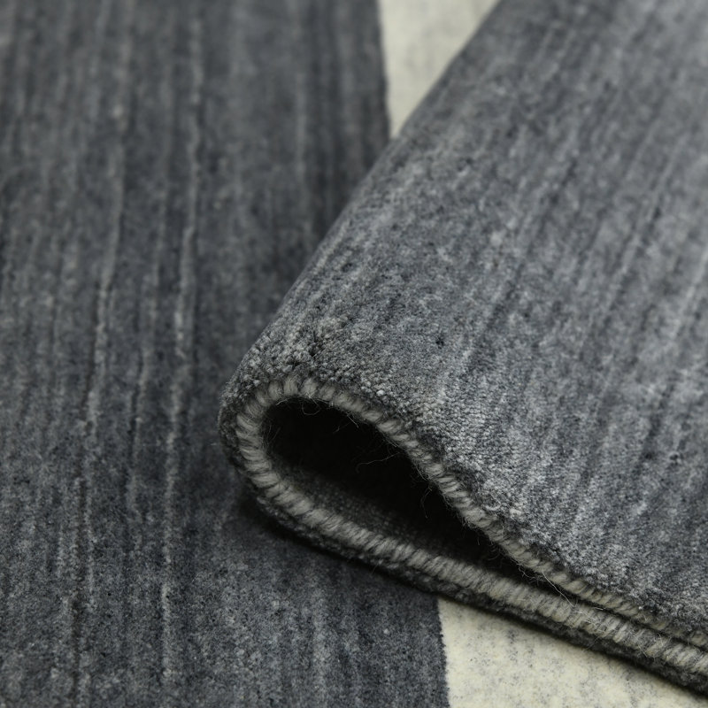 Handmade Gray Stripe Wool Viscose 4' x 6' Area Rug