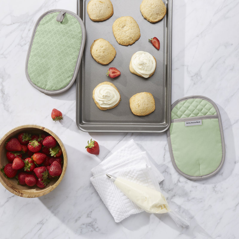 Pistachio Silicone and Cotton 2-Piece Pot Holder Set