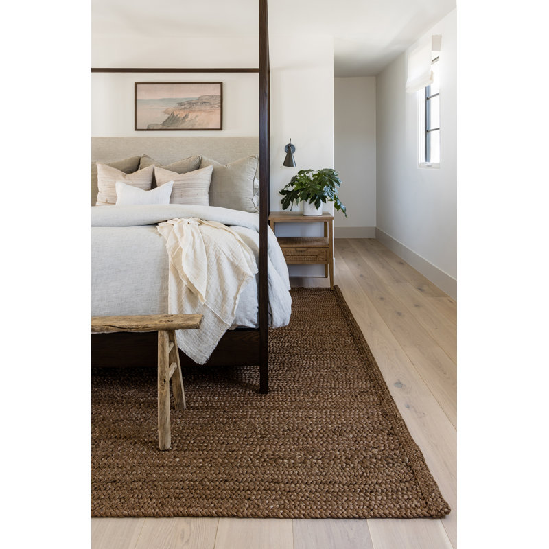 Cassis Walnut Braided Handwoven Jute Area Rug - Round 6' x 9'