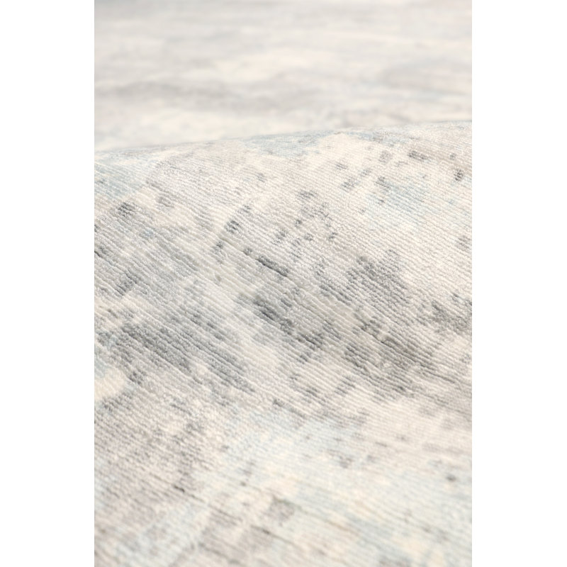 Handmade Gray and Blue Silk Blend Rectangular Area Rug 6' x 9'