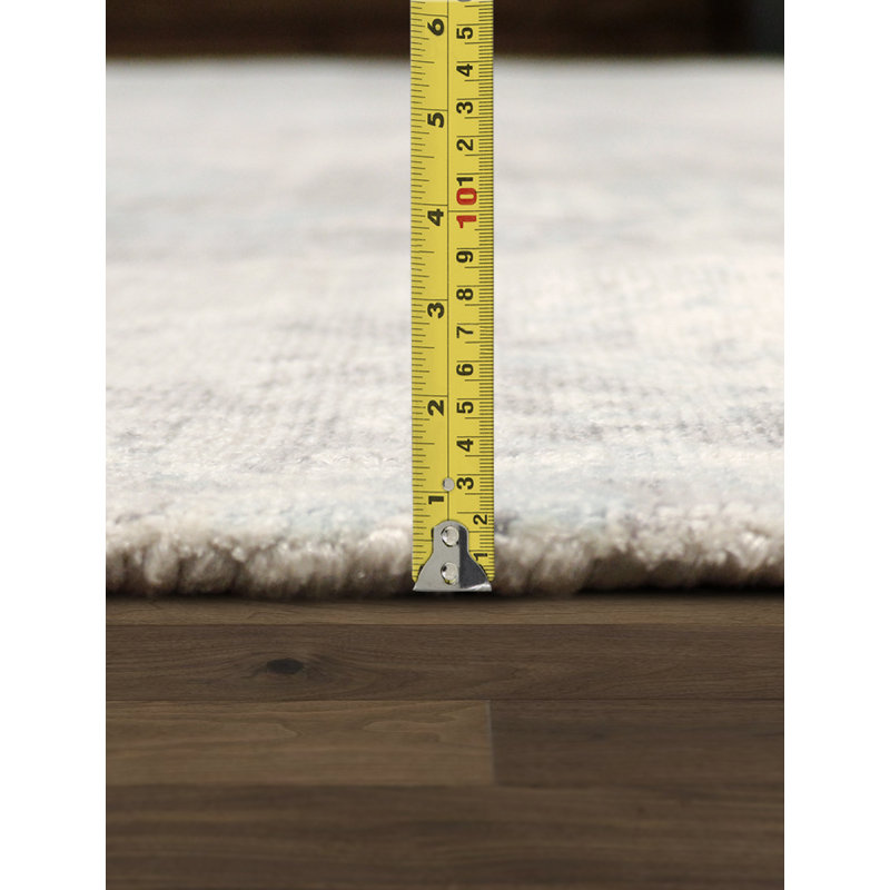 Handmade Gray and Blue Silk Blend Rectangular Area Rug 6' x 9'