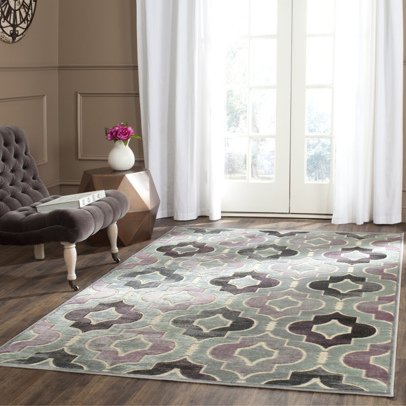 Handmade Reversible Gray Viscose Silk 31" Rectangular Rug